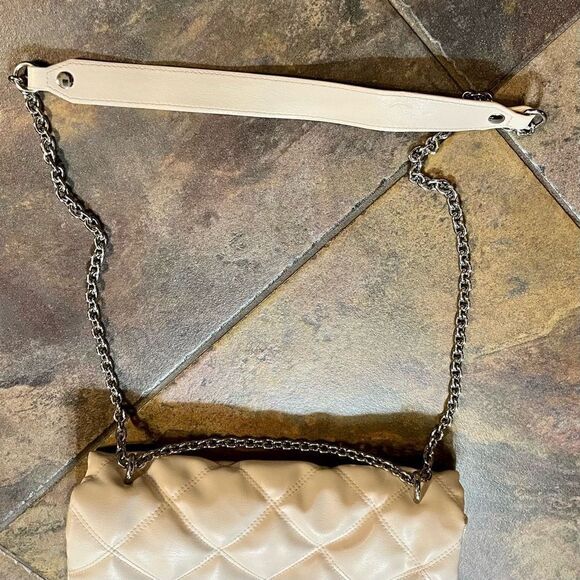 H&M Quilted Shoulder Flap Bag White Silver - Picture 15 of 16